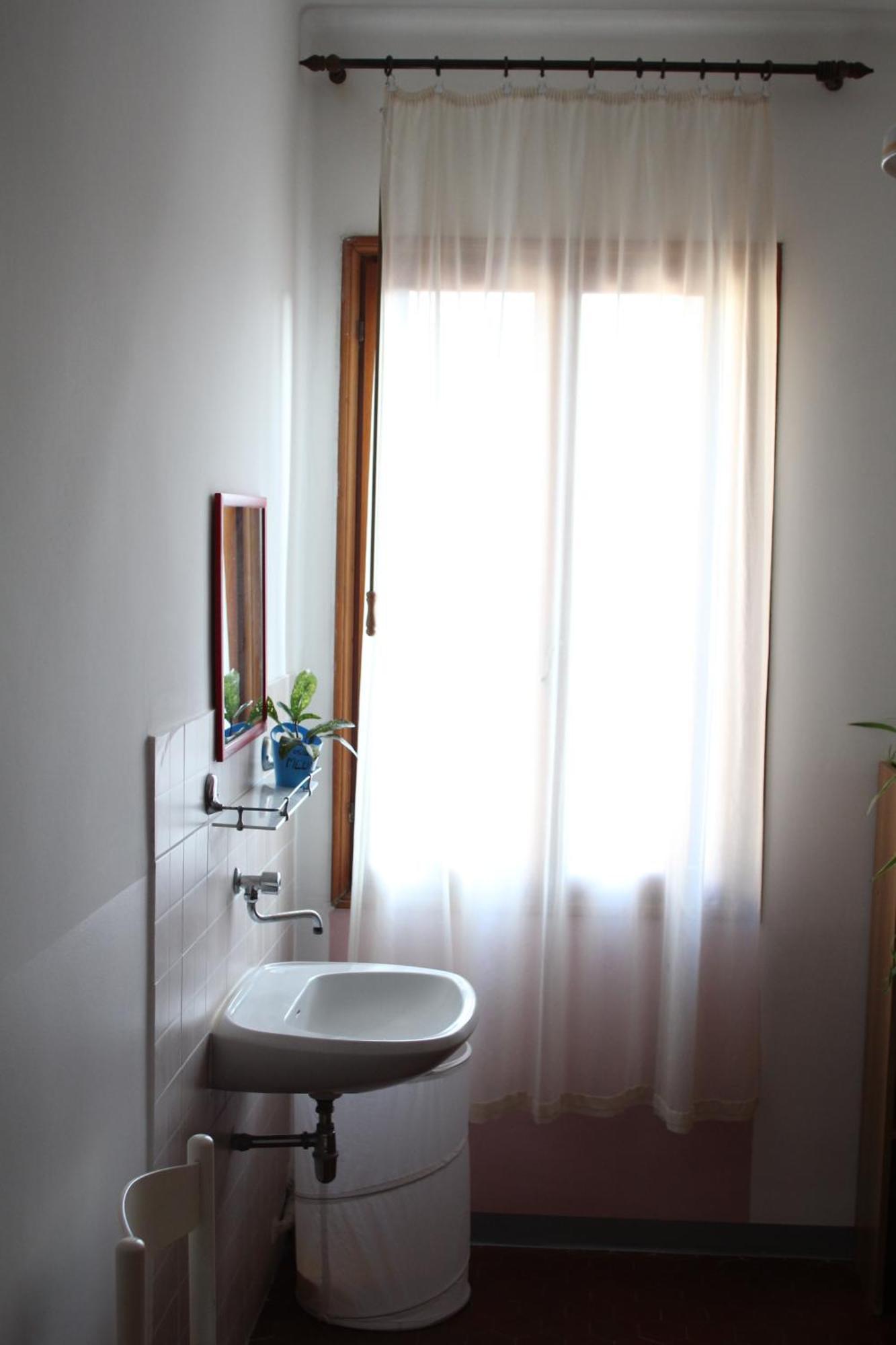 Hostel Domus Civica 3*