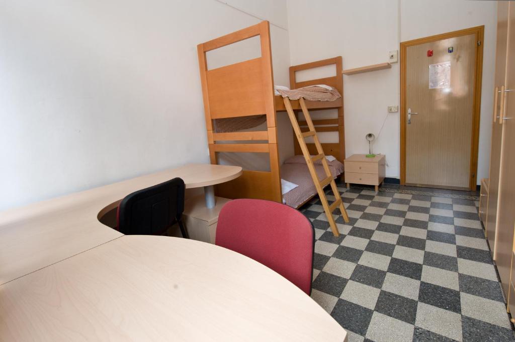 Domus Civica Hostal Venecia